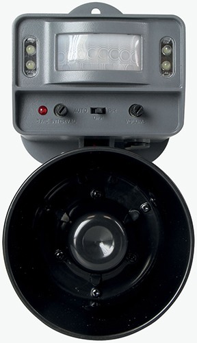 Все элементы управления сосредоточены на лицевой части корпуса прибора